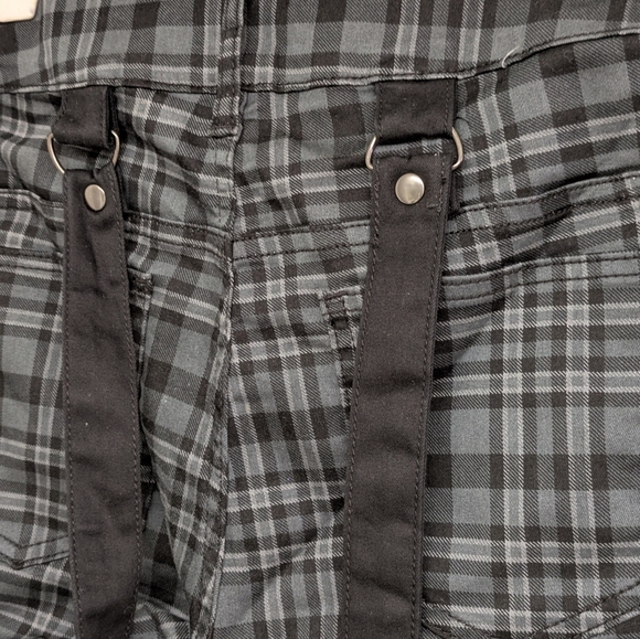 Hot Topic Hi-rise Super skinny Plaid Jeans with Suspenders - Picture 6 of 9